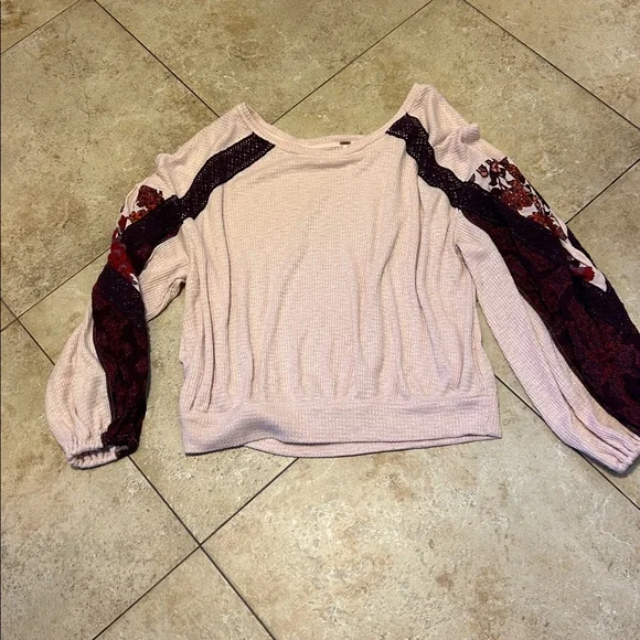 Free People Casual Clash Top Sz M - Picture 2 of 5